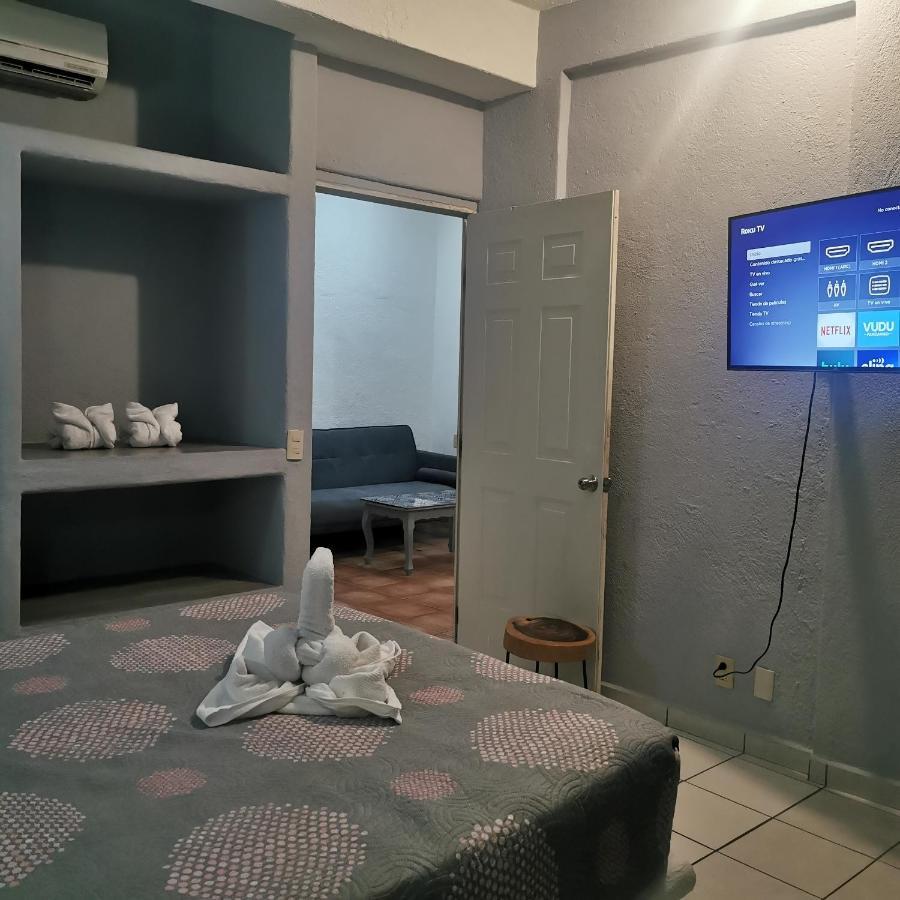 1 Bedroom Apt With Ac , Tv , Wi-Fi Near Dt And Beach Zihuatanejo Exterior photo