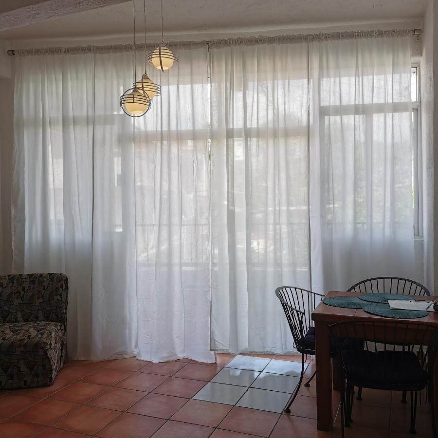 1 Bedroom Apt With Ac , Tv , Wi-Fi Near Dt And Beach Zihuatanejo Exterior photo