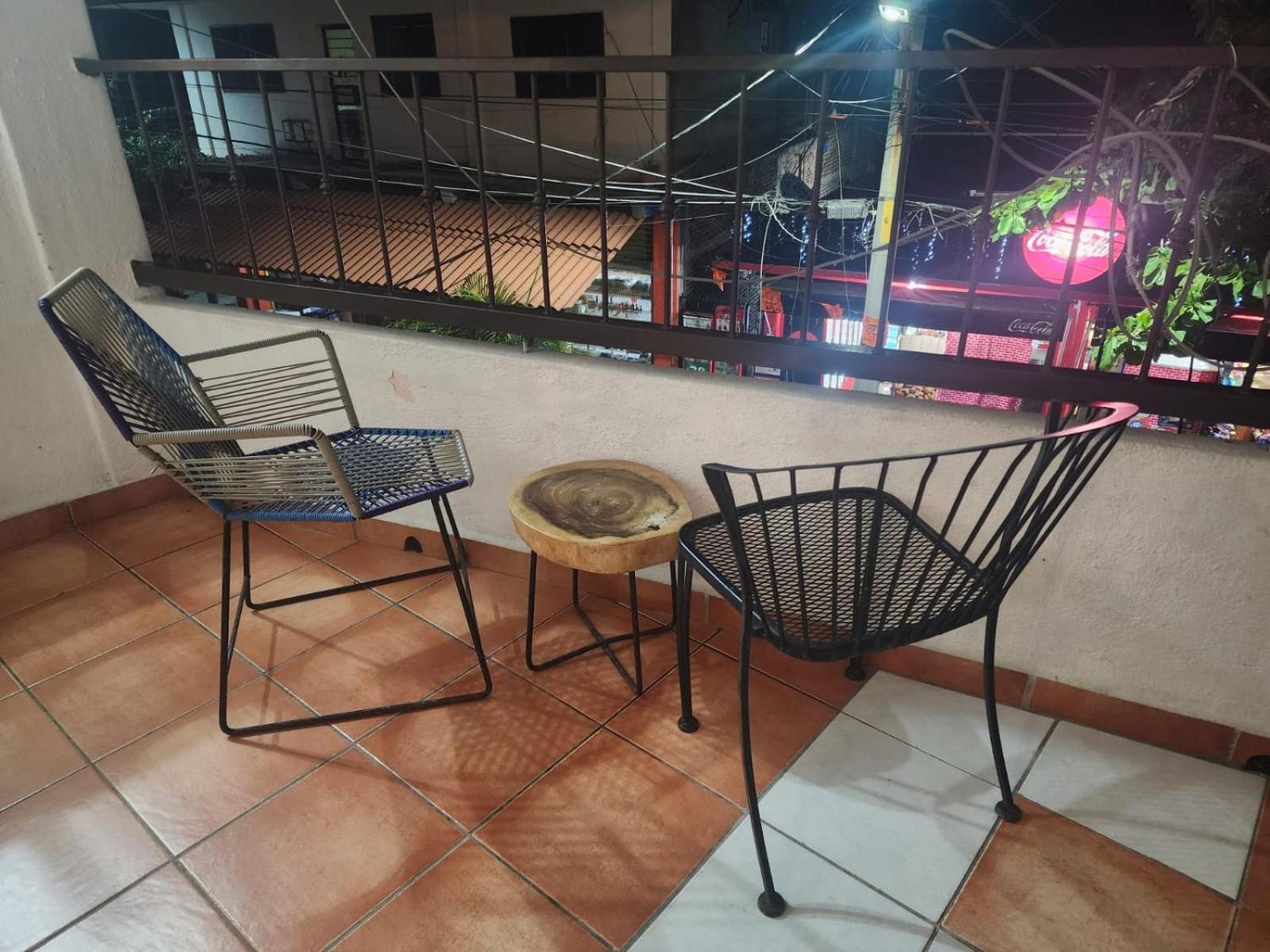 1 Bedroom Apt With Ac , Tv , Wi-Fi Near Dt And Beach Zihuatanejo Exterior photo